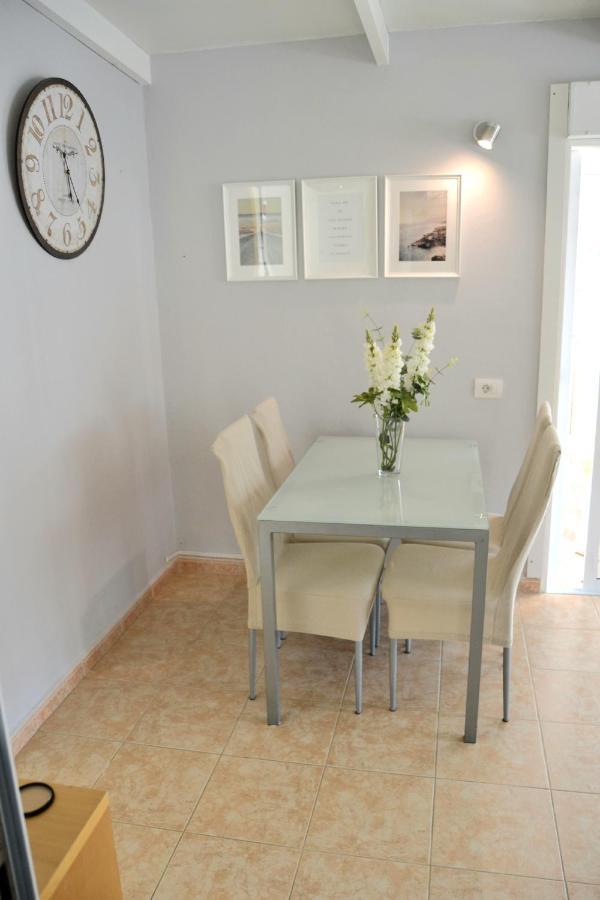 Atico En El Corazon De Santa Cruz/ Cozy Penthouse Apartment Exterior photo